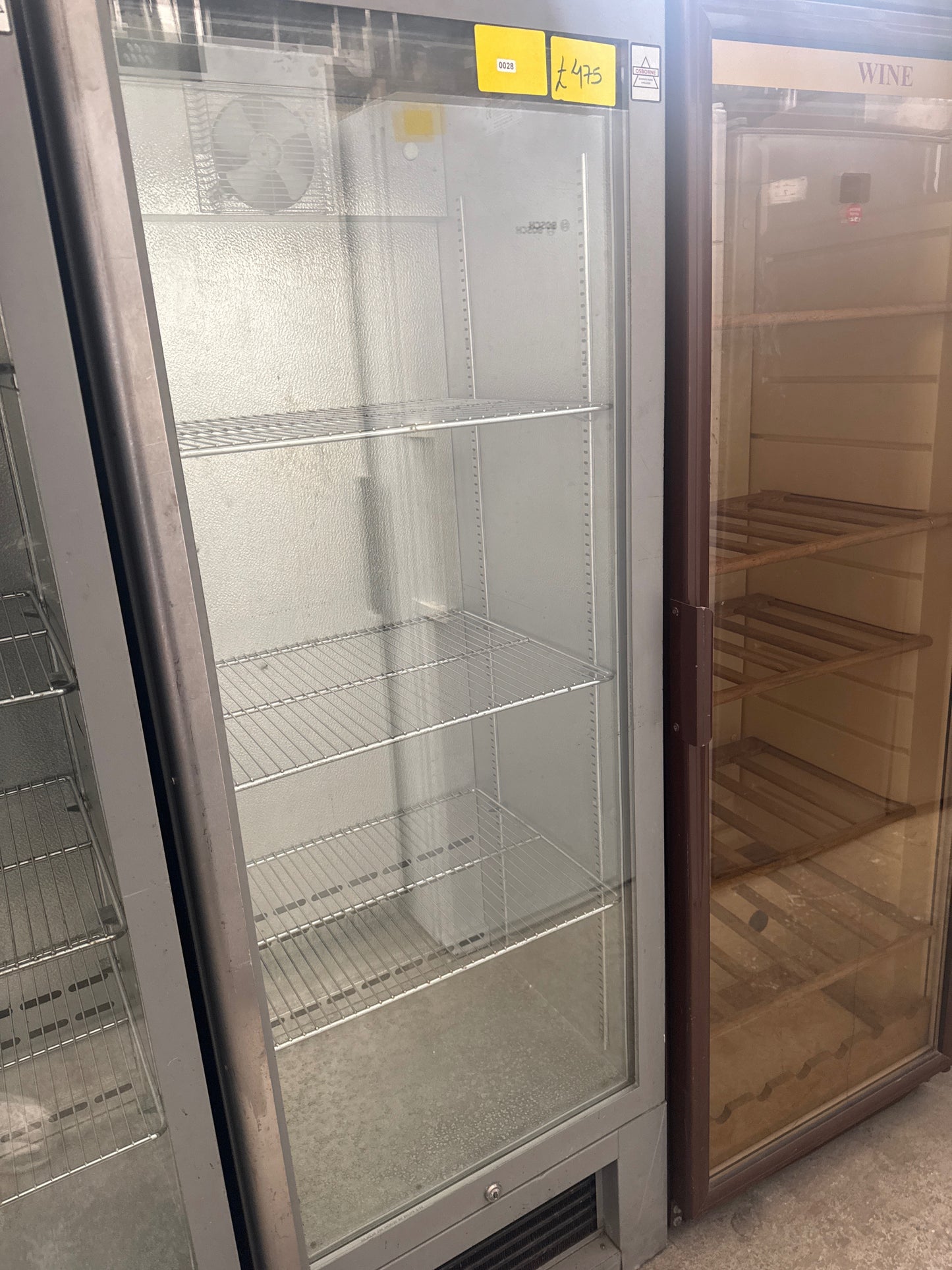 Osborne Display Fridge 665087 - Grade A  (Great)