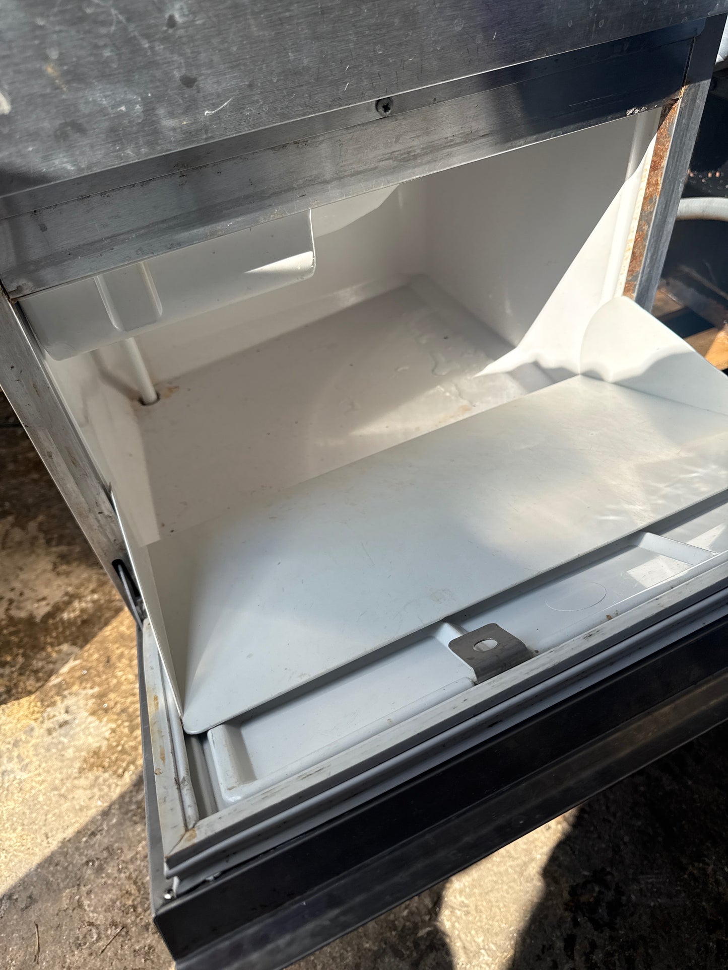 Hoshizaki  IM-45NE - Ice Machine - Grade A (Great)